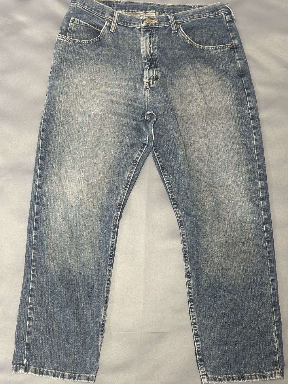 Wrangler Five Star Premium Men’s 36x30 Relaxed Fit Straight Leg Jeans Medi Wash
